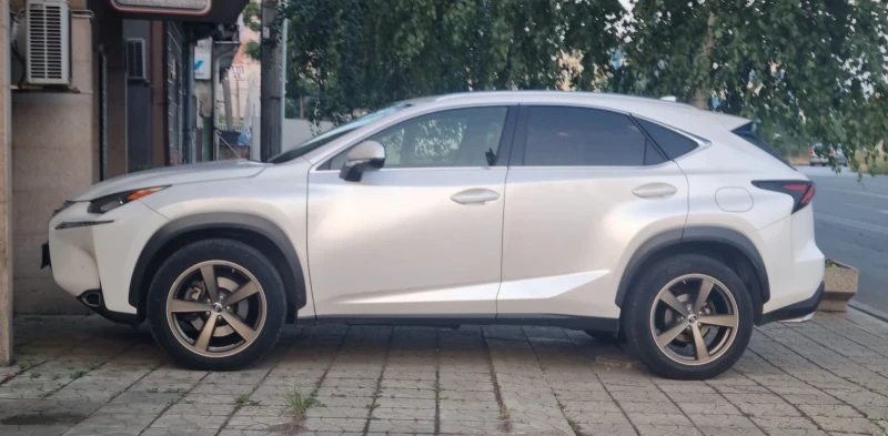 Lexus NX 200t КАТО НОВА! , снимка 16 - Автомобили и джипове - 49367952