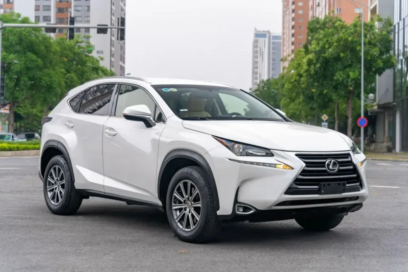 Lexus NX 200t 30000км, снимка 4 - Автомобили и джипове - 48858696