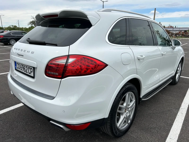 Porsche Cayenne 3.6 Швейцария, снимка 5 - Автомобили и джипове - 52219105