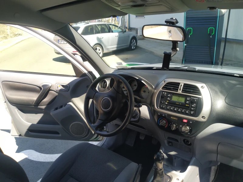 Toyota Rav4 2.0VVT-i 4х4, снимка 3 - Автомобили и джипове - 51309577