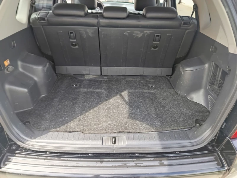 Hyundai Tucson, снимка 11 - Автомобили и джипове - 52921452