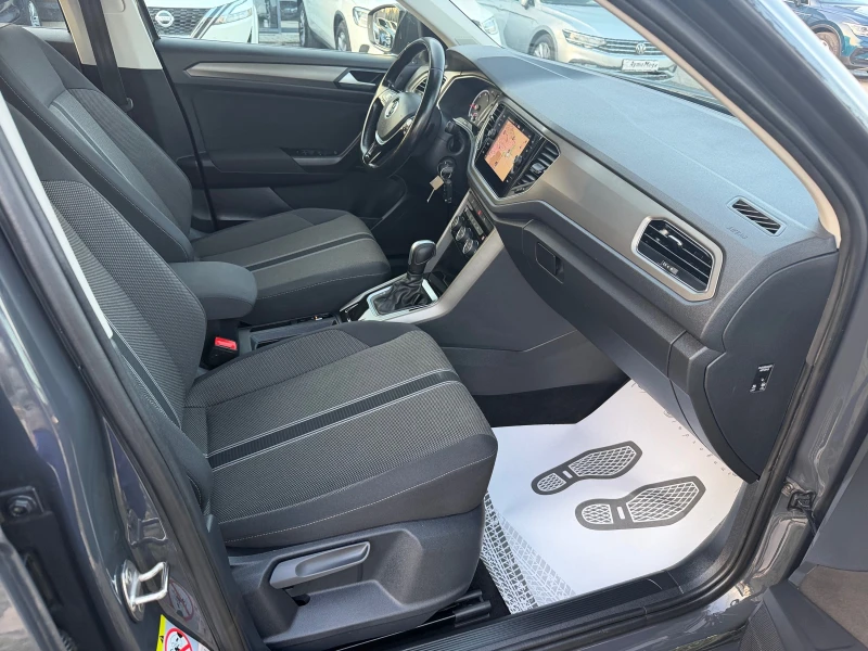 VW T-Roc 2.0 AVT 87000km KAMERA LED, снимка 8 - Автомобили и джипове - 53204291