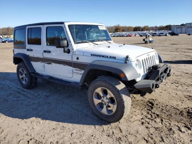 Jeep Wrangler 3.6L 6 4x4 w/Rear Wheel Drv, снимка 7 - Автомобили и джипове - 48839817