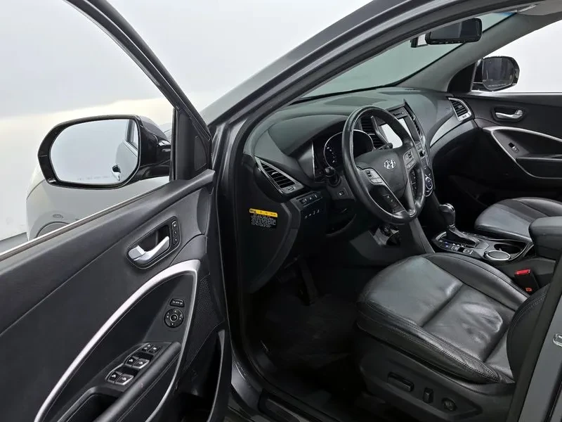 Hyundai Santa fe 2.2 CRDI 4WD - САМО 30% АВАНС, снимка 10 - Автомобили и джипове - 55740257