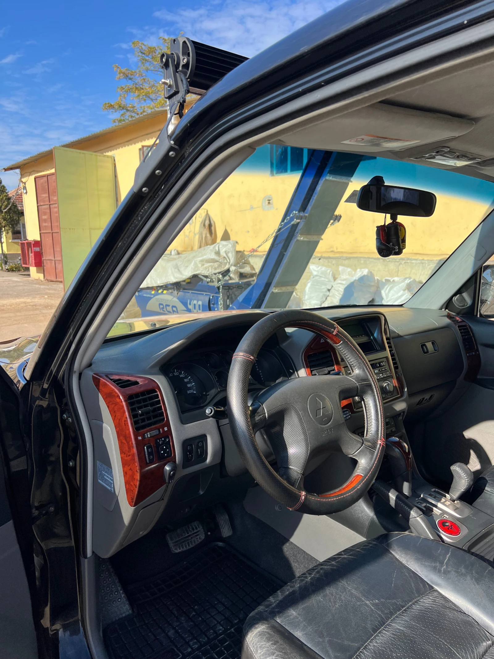 Mitsubishi Pajero 3.2 DID окачване DOBINSON - изображение 7