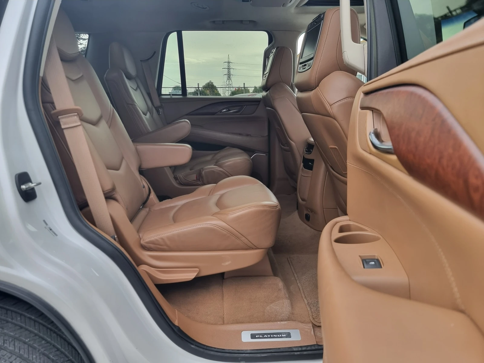 Cadillac Escalade * PLATINUM EDITION * V8 * * FULL* 22 Inch *  | Mobile.bg   12