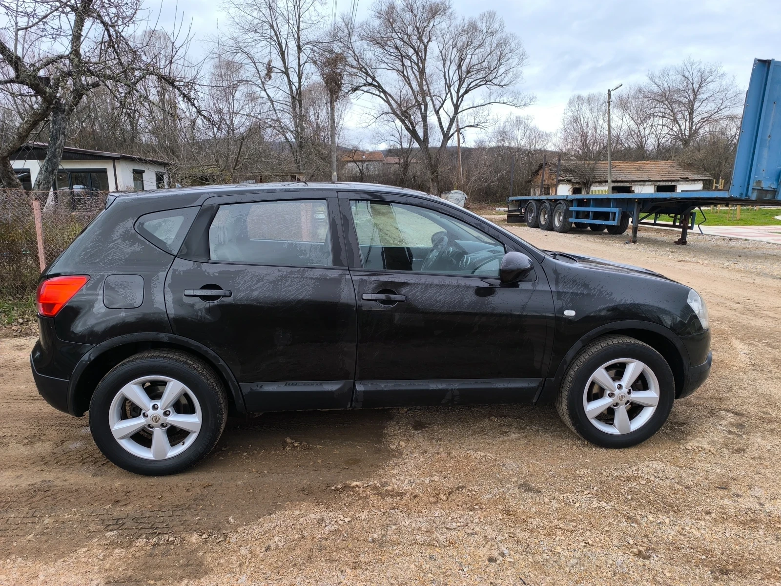 Nissan Qashqai 2.0 4х4 Автомат - изображение 7