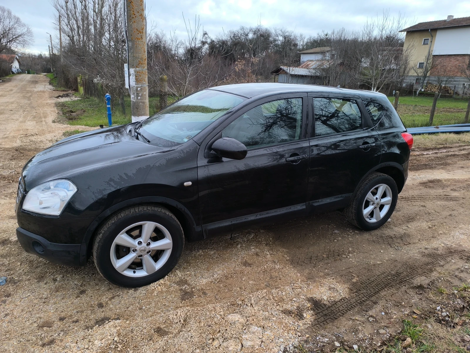 Nissan Qashqai 2.0 4х4 Автомат - изображение 3