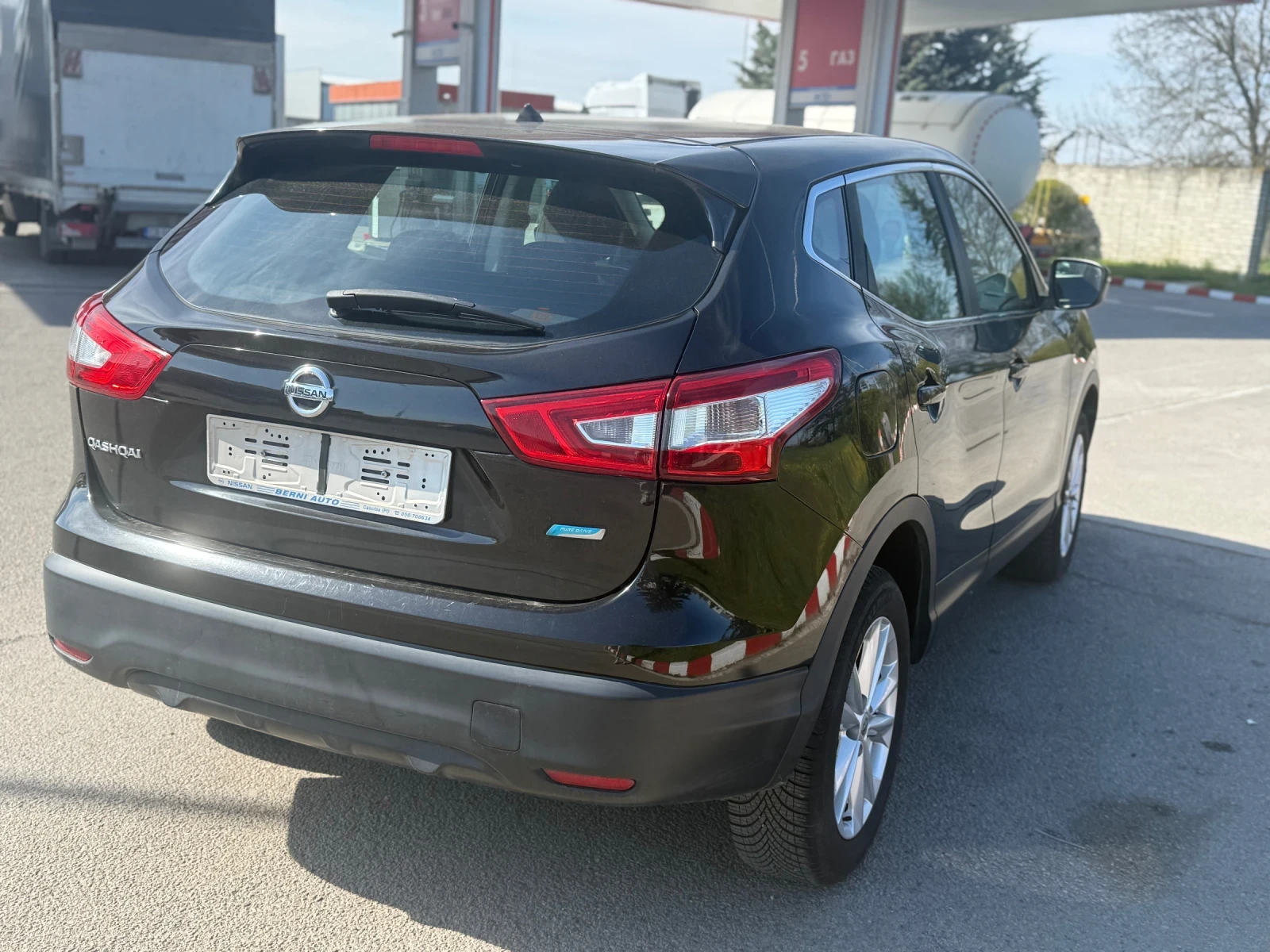 Nissan Qashqai 1.5DCI EURO 5B, снимка 5 - Автомобили и джипове - 53260729