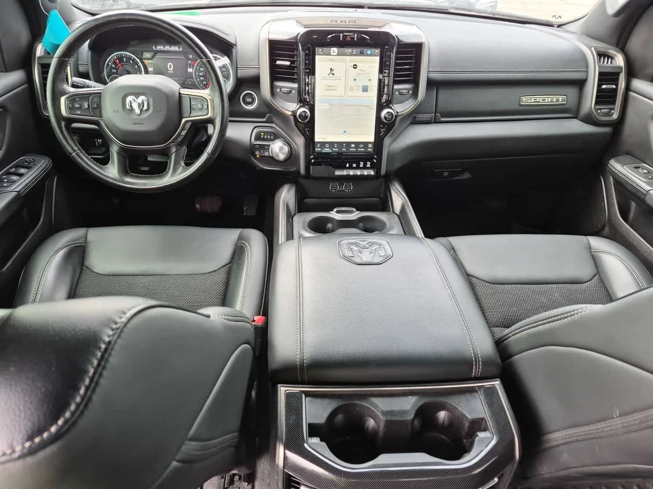 Dodge RAM 1500 * Sport * 2 КЛЮЧА * ПОДГРЕВИ * KEYLESS * CARFAX * , снимка 9 - Автомобили и джипове - 54078683