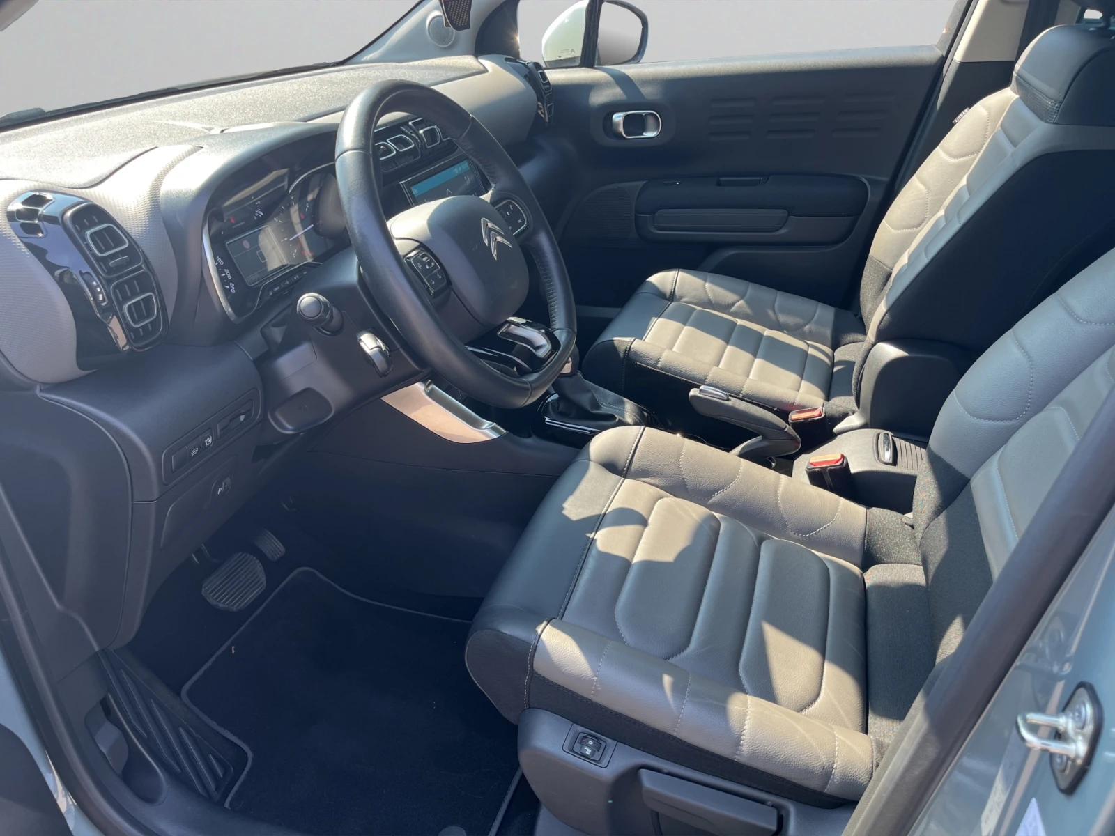 Citroen C3 Aircross, снимка 9 - Автомобили и джипове - 55188676
