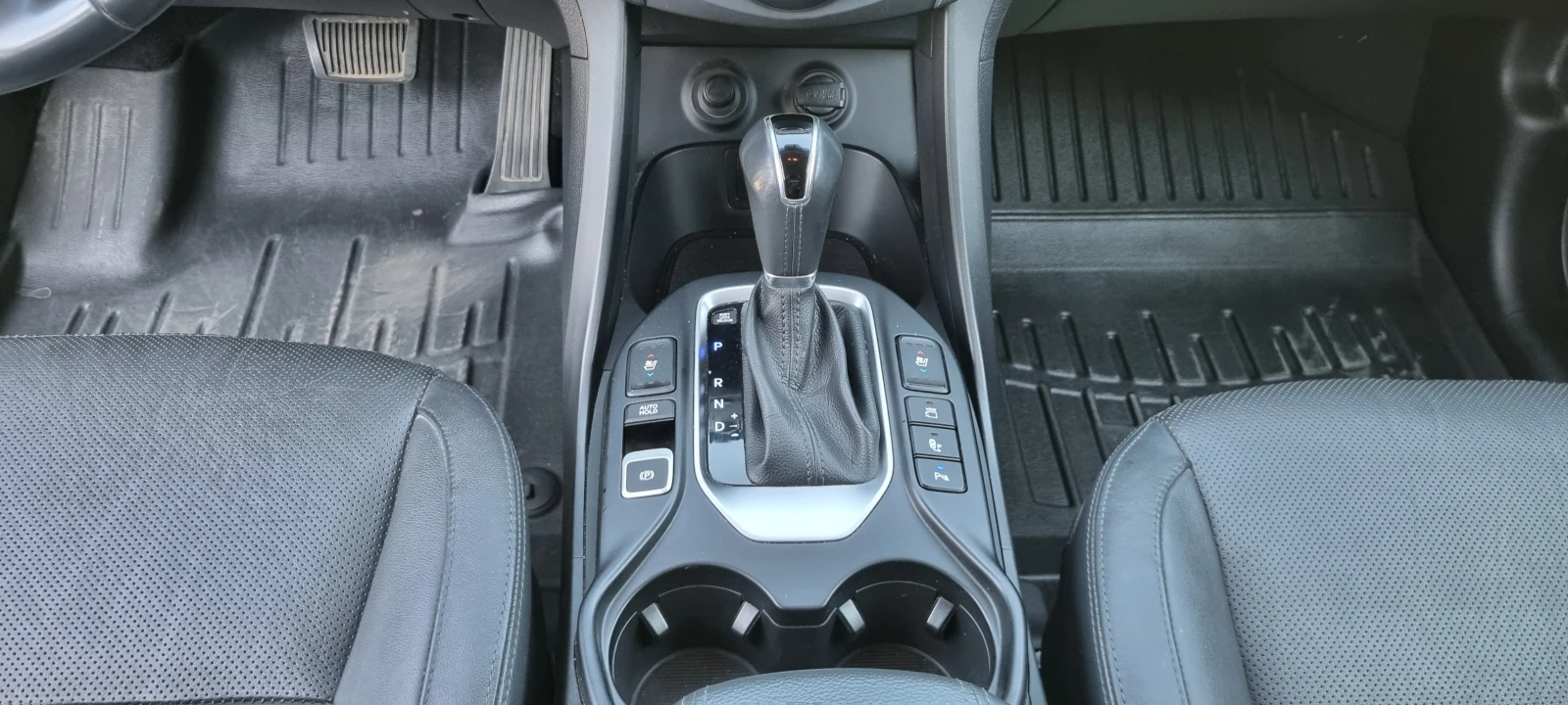 Hyundai Santa fe, снимка 14 - Автомобили и джипове - 55480044