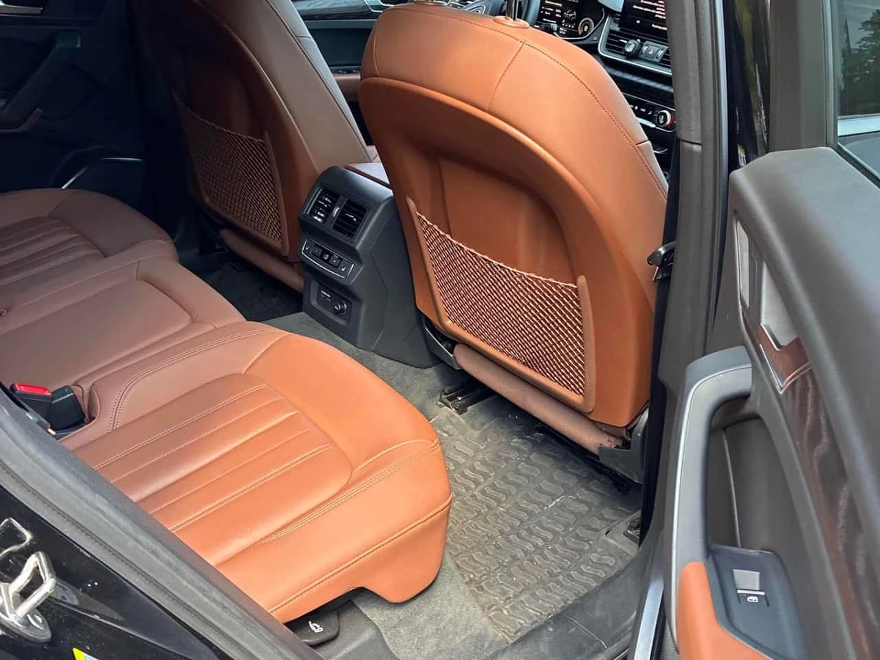 Audi Q5 * Progressiv * CARFAX * ОПЦИЯ ЗА ФИНАНСИРАНЕ, снимка 14 - Автомобили и джипове - 55772010