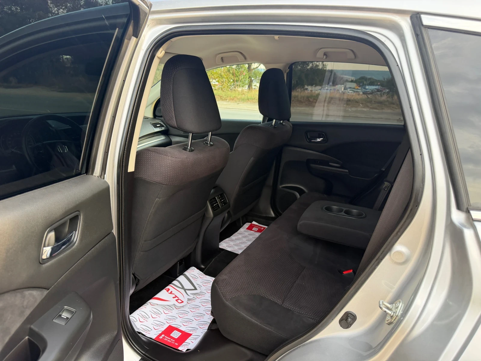 Honda Cr-v Сервизна история!, снимка 10 - Автомобили и джипове - 55991531