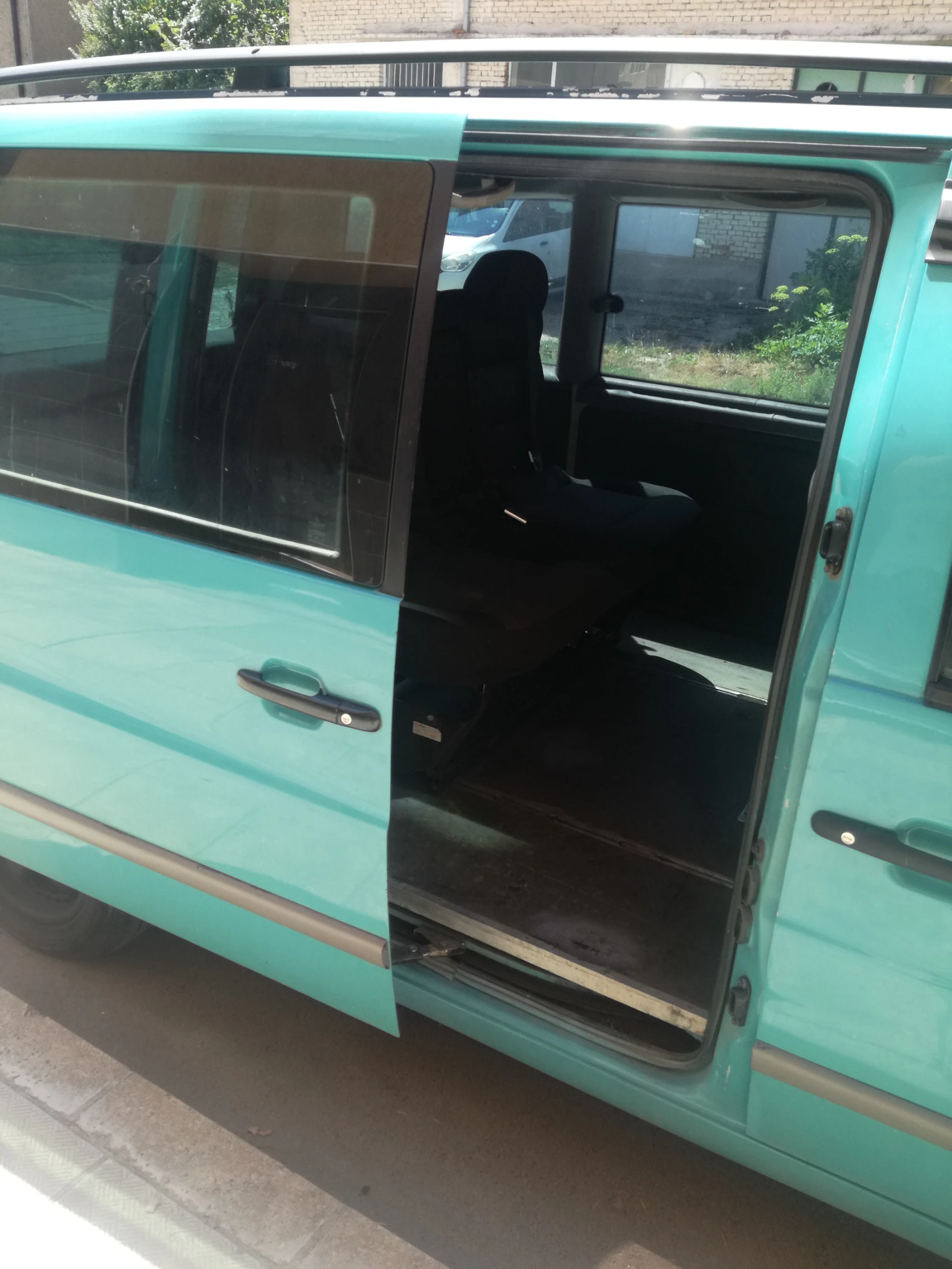 Mercedes-Benz Vito 108CDI, снимка 4 - Бусове и автобуси - 53892791