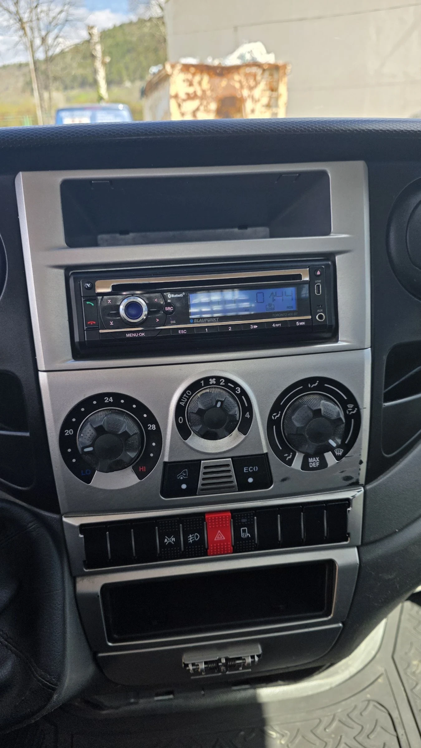 Iveco Daily 35С15 КЛИМАТИК САМОСВАЛ, снимка 12 - Бусове и автобуси - 54145997