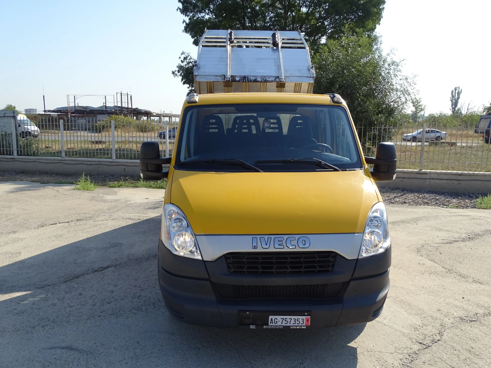 Iveco 35c15 3.0HPI  КАТ. * Б* 7-места ВНОС ОТ ШВЕЙЦАРИЯ , снимка 2 - Бусове и автобуси - 55734942