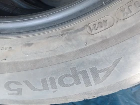 Гуми Зимни 215/65R17, снимка 4
