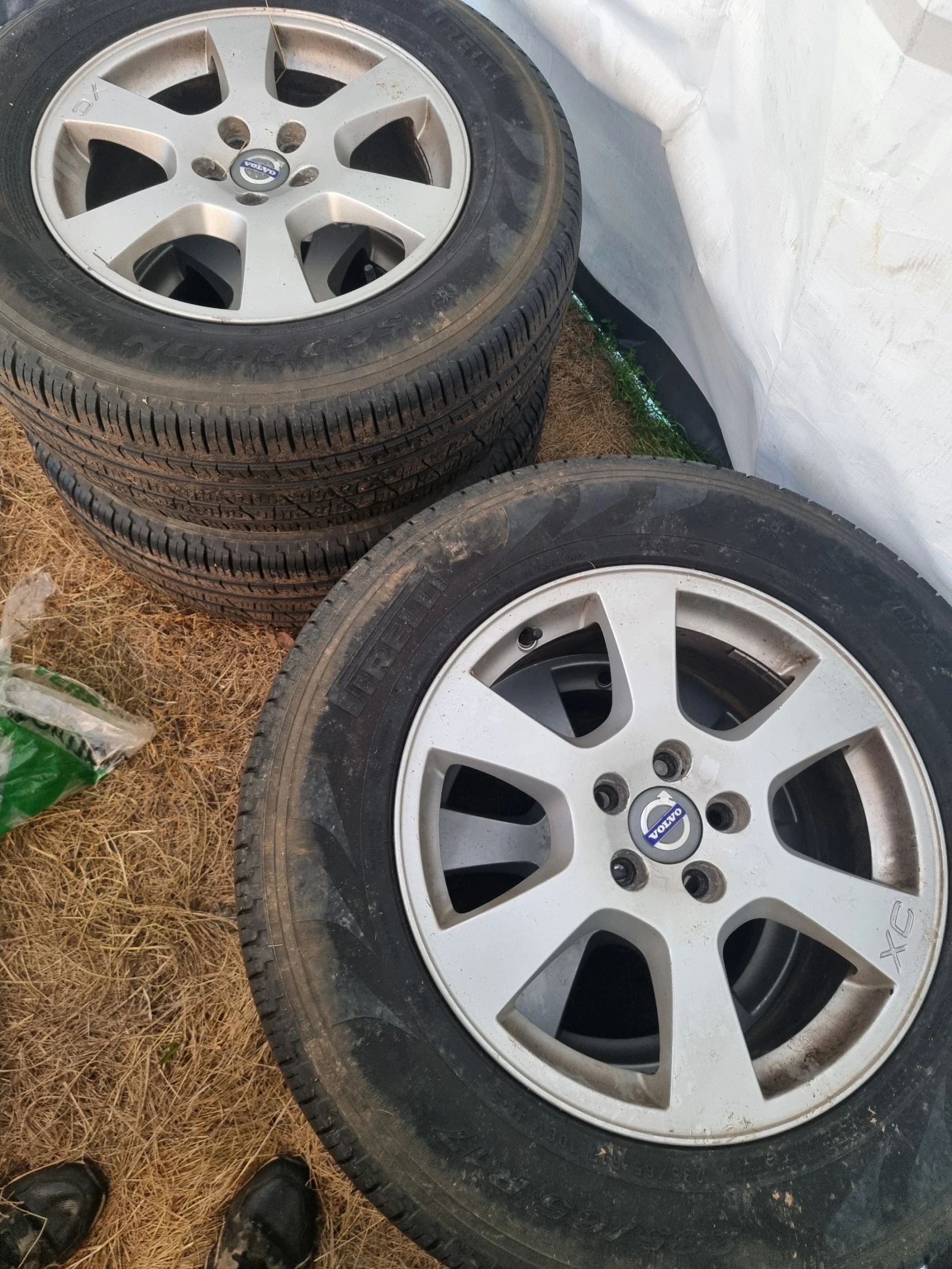    235/60R17  Volvo XC60 | Mobile.bg   3