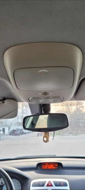 Peugeot 307 2.0 HDI (136 к.с.) LIMITED - фейслифт, снимка 15