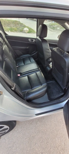 Peugeot 307 2.0 HDI (136 к.с.) LIMITED - фейслифт, снимка 6