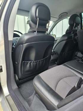 Mercedes-Benz E 320, снимка 17