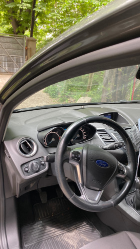 Ford Fiesta, снимка 6 - Автомобили и джипове - 45574868