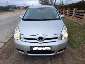 Toyota Corolla verso, снимка 7