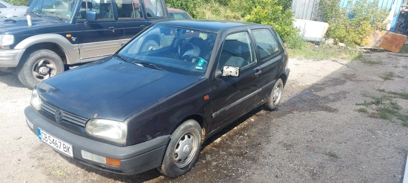 VW Golf, снимка 1 - Автомобили и джипове - 46741771