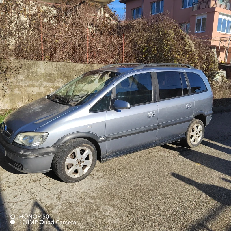 Opel Zafira 1.6, снимка 4 - Автомобили и джипове - 48277829