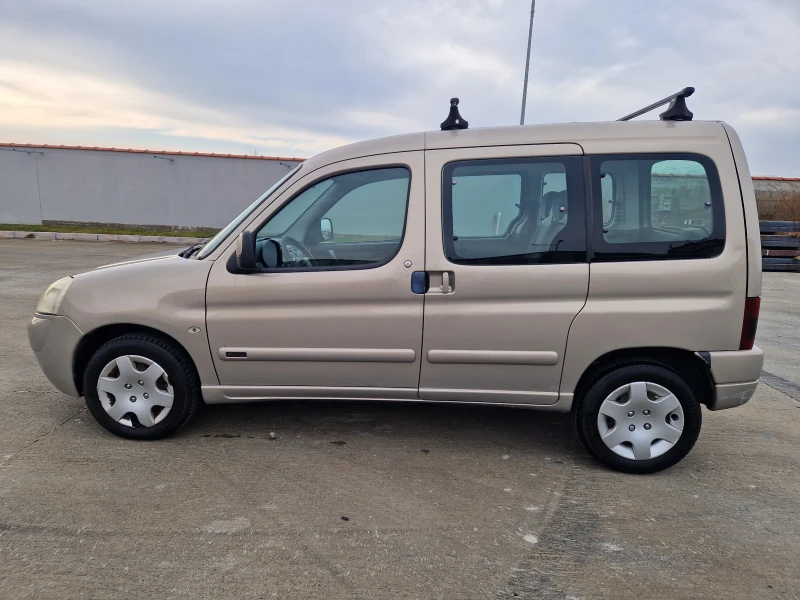 Citroen Berlingo 2.0HDI, снимка 7 - Автомобили и джипове - 49218645