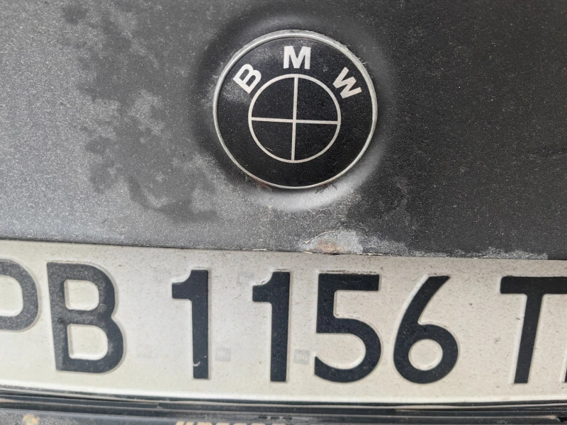 BMW 320, снимка 16 - Автомобили и джипове - 52537635