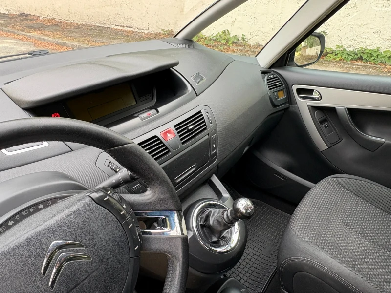 Citroen C4 Picasso, снимка 11 - Автомобили и джипове - 52157146