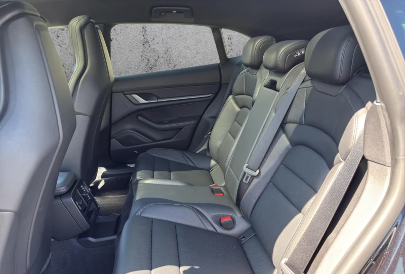 Porsche Taycan 4 CROSS TURISMO/FACELIFT/MATRIX/CAMERA/PANO/, снимка 15 - Автомобили и джипове - 52168622