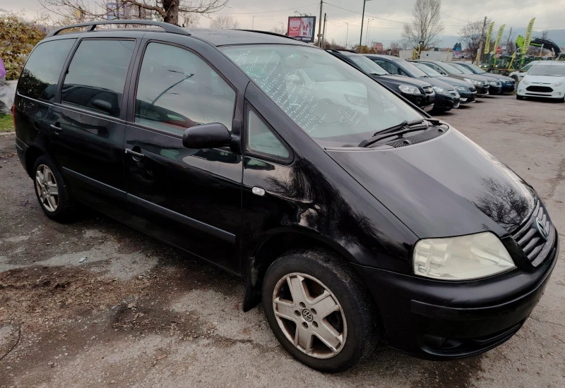 VW Sharan 1.9TDI/4-Motion, снимка 5 - Автомобили и джипове - 52701762