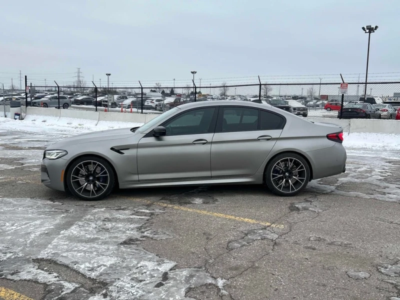 BMW M5 * Competition * CARFAX * БЕЗ ПЪРВОНАЧАЛНА ВНОСКА, снимка 2 - Автомобили и джипове - 52840908