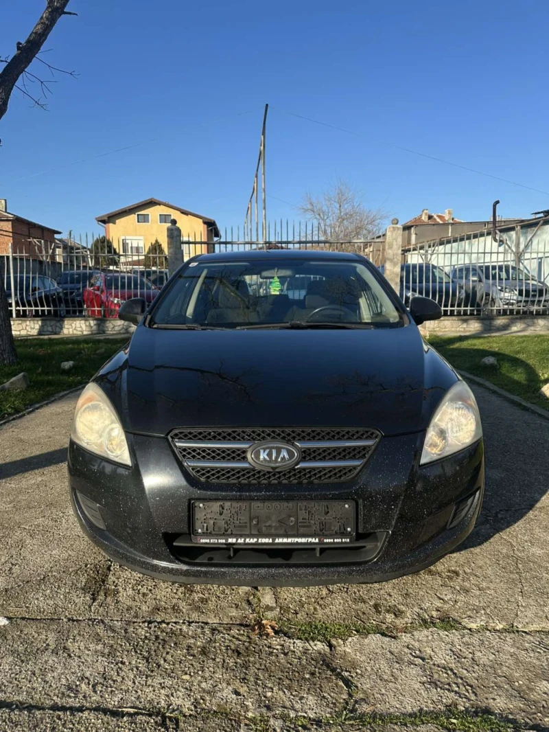 Kia Ceed 1.6 DIESEL AUSTRIA, снимка 2 - Автомобили и джипове - 52913380