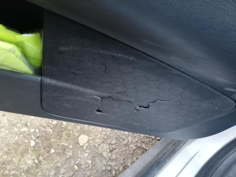 Volvo C30 1.6, снимка 14 - Автомобили и джипове - 53213346