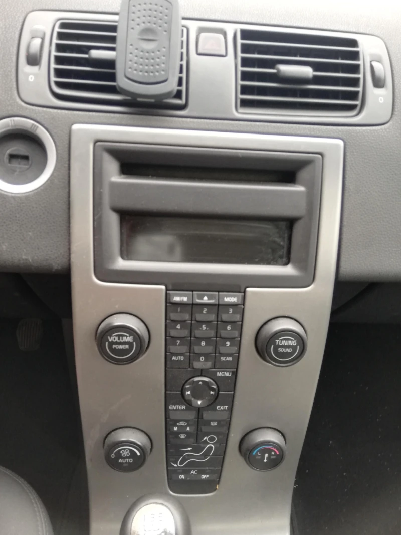 Volvo C30 1.6, снимка 8 - Автомобили и джипове - 53213346