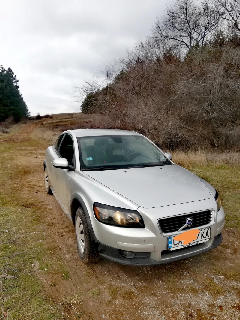 Volvo C30 1.6, снимка 2 - Автомобили и джипове - 53213346
