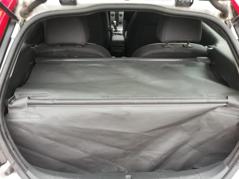 Volvo C30 1.6, снимка 12 - Автомобили и джипове - 53213346