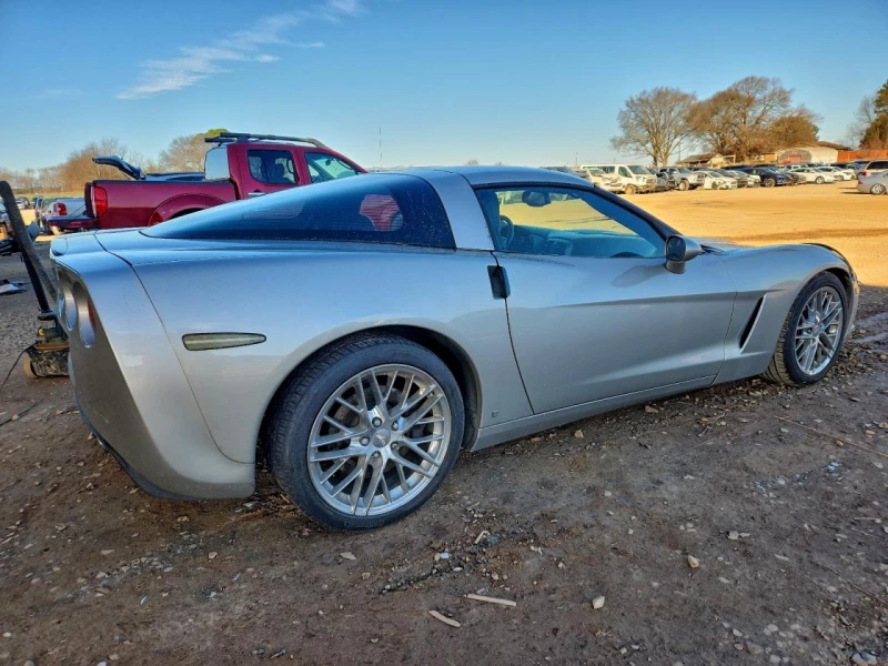 Chevrolet Corvette 6.0L V8 400кс, снимка 3 - Автомобили и джипове - 53387950