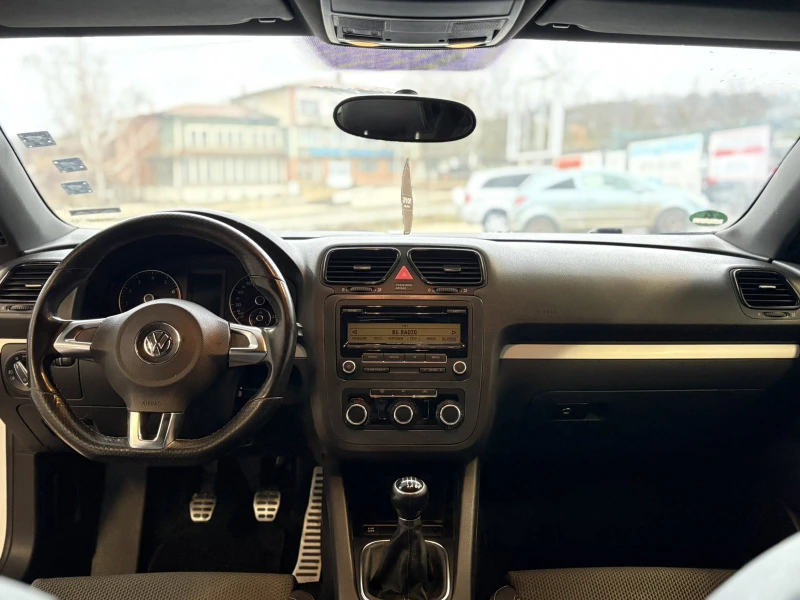VW Scirocco 1.4TSI, снимка 9 - Автомобили и джипове - 53511064