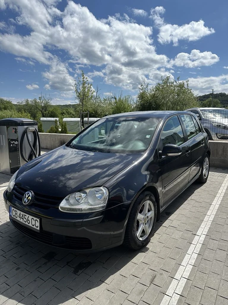 VW Golf, снимка 1 - Автомобили и джипове - 47666596