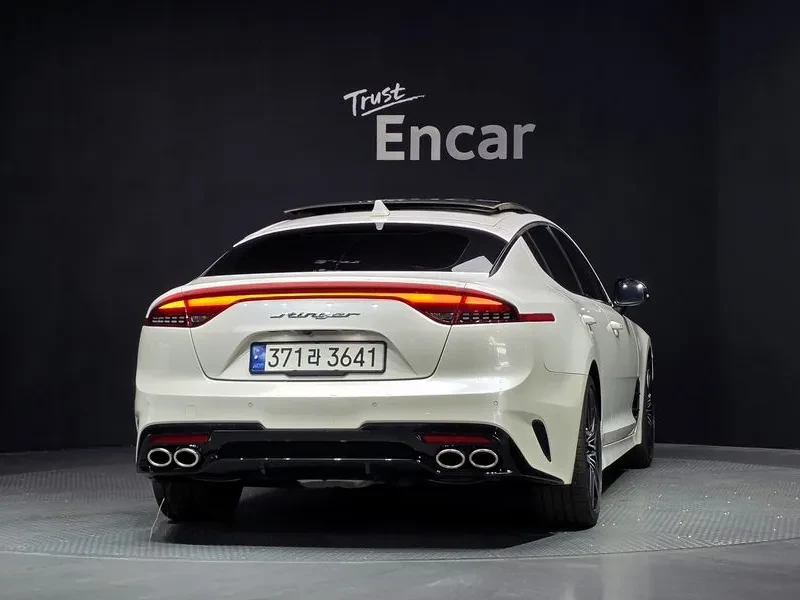 Kia Stinger 2.5 MASTERS, снимка 4 - Автомобили и джипове - 56305026
