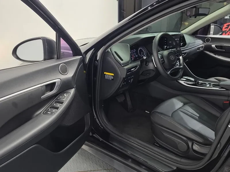 Hyundai Sonata (Dn8) 2.0 Smart, снимка 10 - Автомобили и джипове - 56305532
