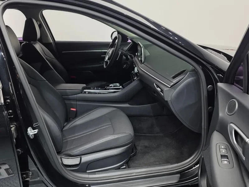 Hyundai Sonata (Dn8) 2.0 Smart, снимка 11 - Автомобили и джипове - 56305532