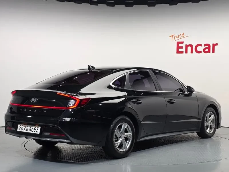 Hyundai Sonata (Dn8) 2.0 Smart, снимка 2 - Автомобили и джипове - 56305532