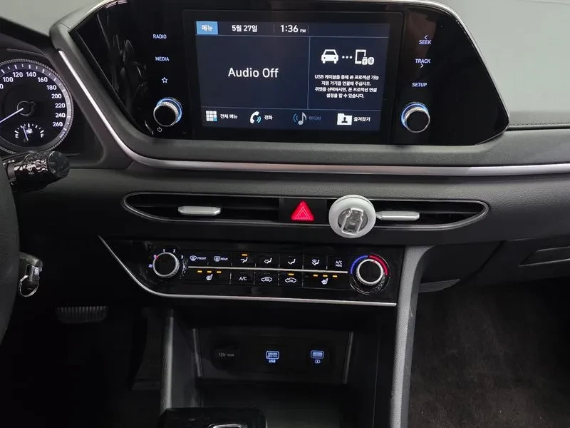 Hyundai Sonata (Dn8) 2.0 Smart, снимка 15 - Автомобили и джипове - 56305532