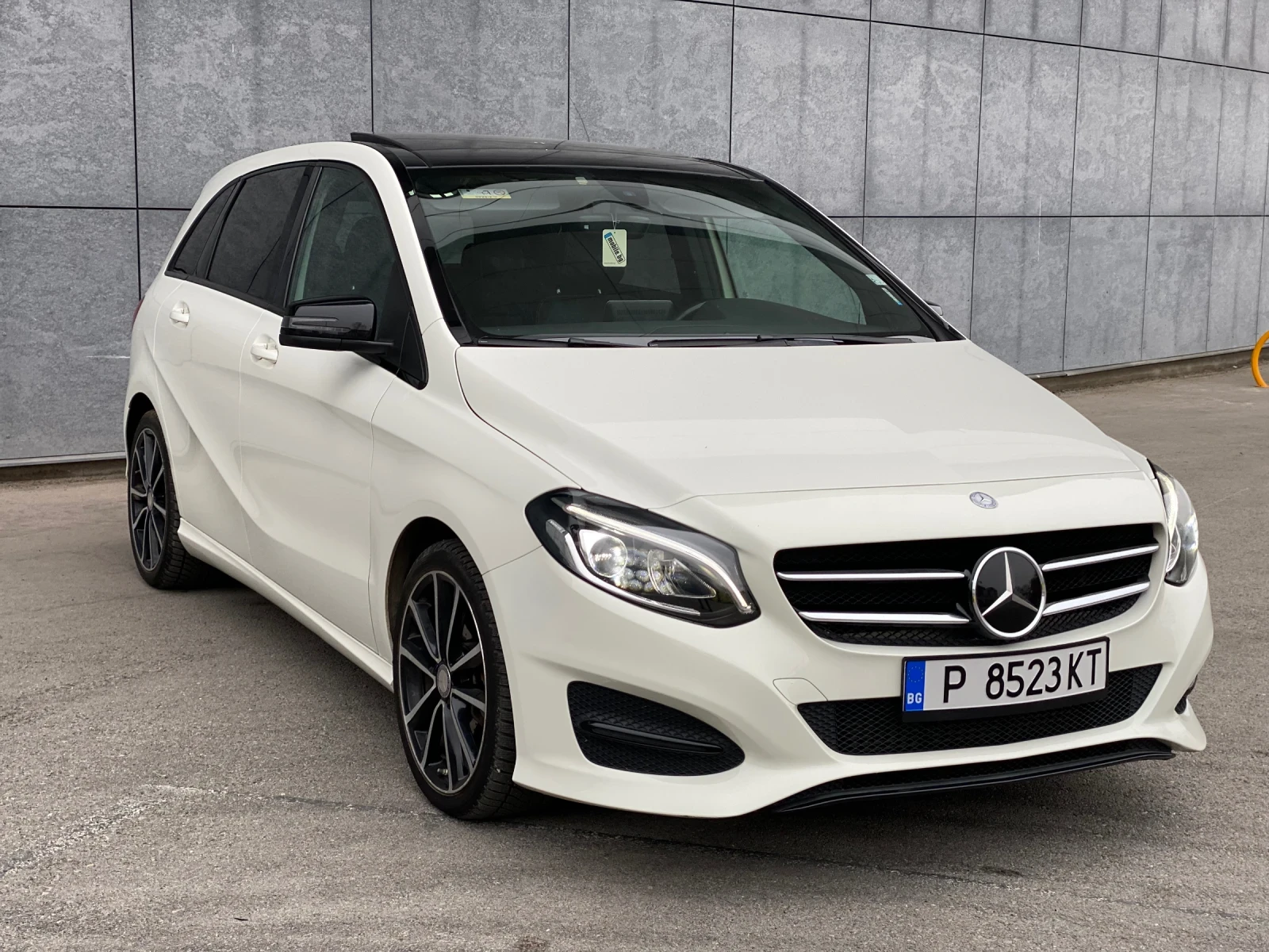 Mercedes-Benz B 200 4x4 4MATIC 2.2d Led Дистроник Панорама - изображение 2